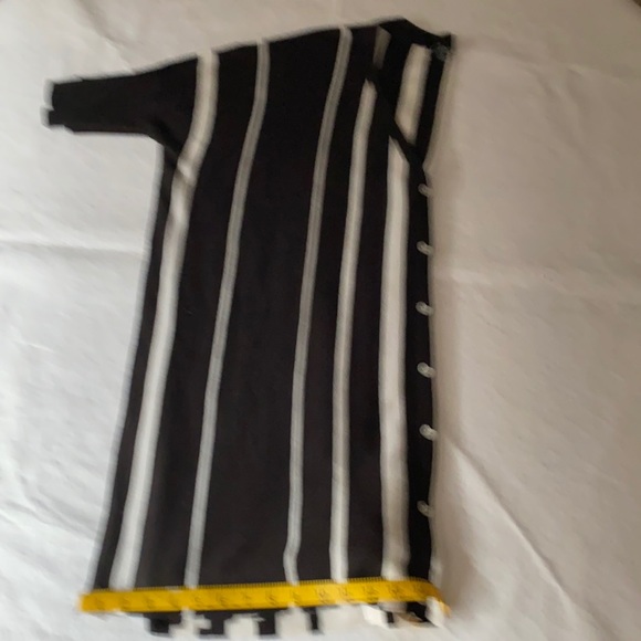 CECICO Short Sleeve Oversized Sz S cardigan . - Picture 8 of 16